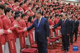 希望借助他